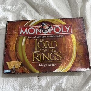Hasbro Gaming Monopoly - The Lord of the Rings Trilogy Edition